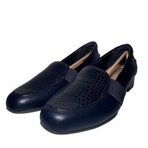 Clarks Collection Juliet Beat Leather Loafers Womens Comfort Slip On